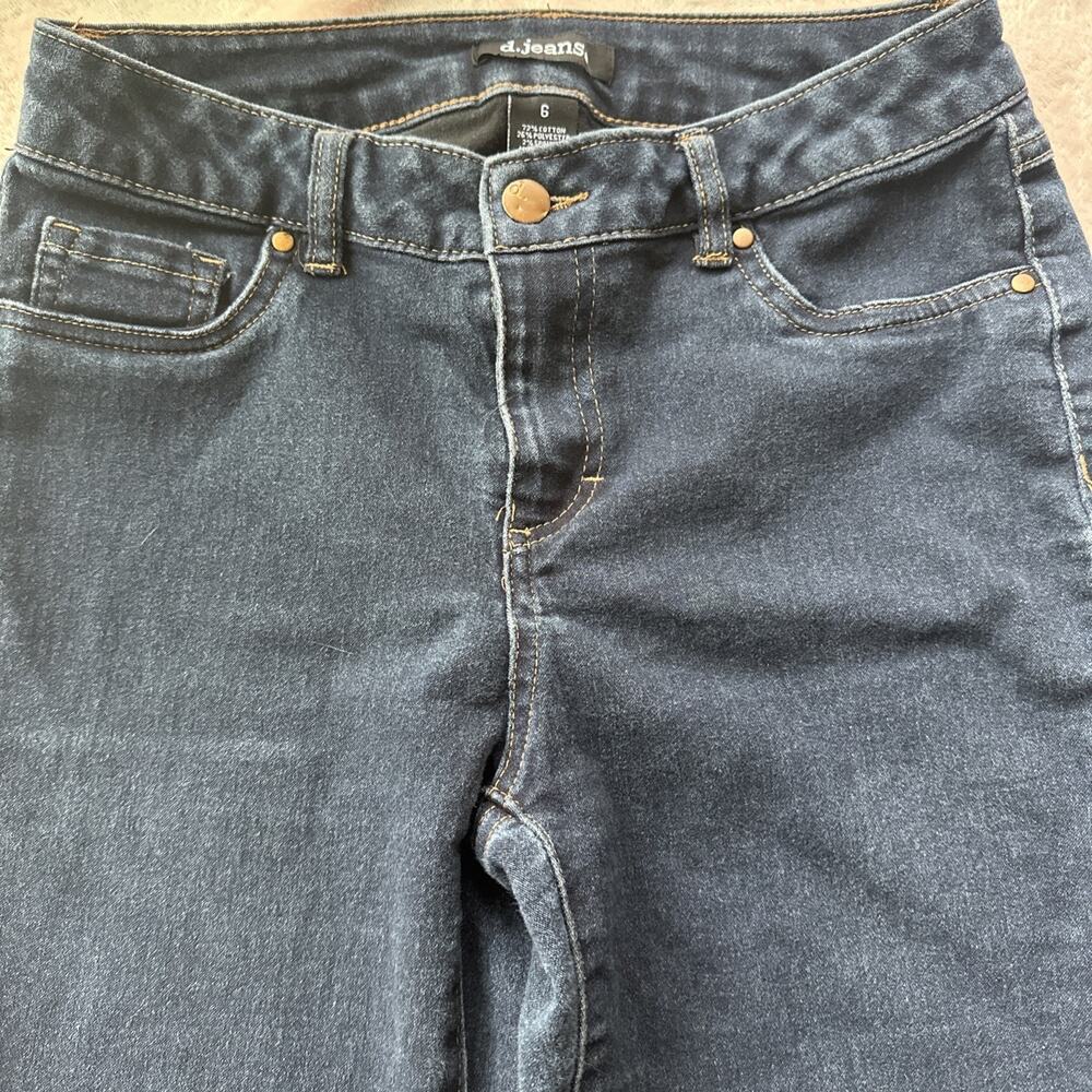 d jeans size 6 Dark Wash Capri Perfect For Summer (set Of 2) Womens - Picture 11 of 16